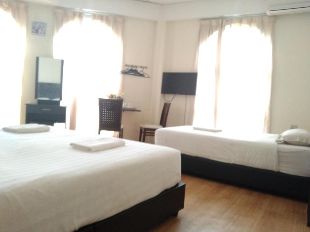 Jam Hotel Kota Warisan Sepang @ Erl Salak Tinggi, Klia 1-2 & F1 Dış mekan fotoğraf