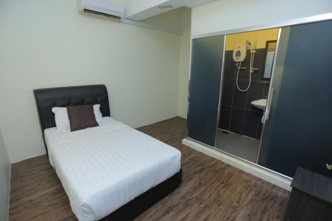 Jam Hotel Kota Warisan Sepang @ Erl Salak Tinggi, Klia 1-2 & F1 Dış mekan fotoğraf