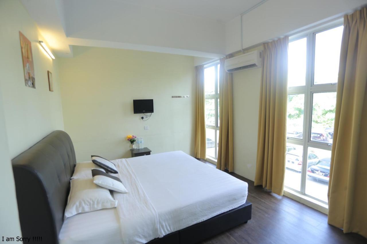 Jam Hotel Kota Warisan Sepang @ Erl Salak Tinggi, Klia 1-2 & F1 Dış mekan fotoğraf